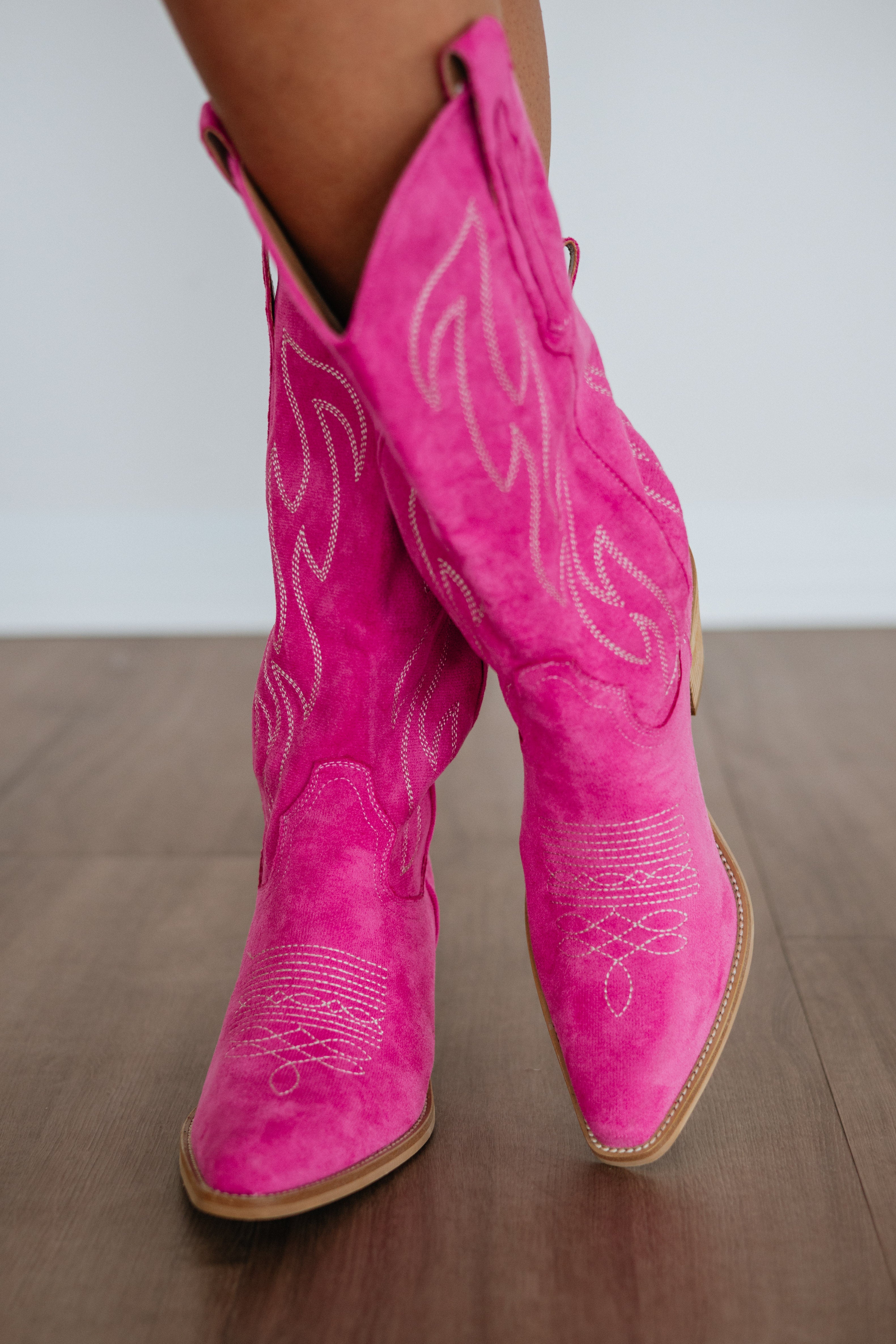 Knock Out Cowgirl Boots