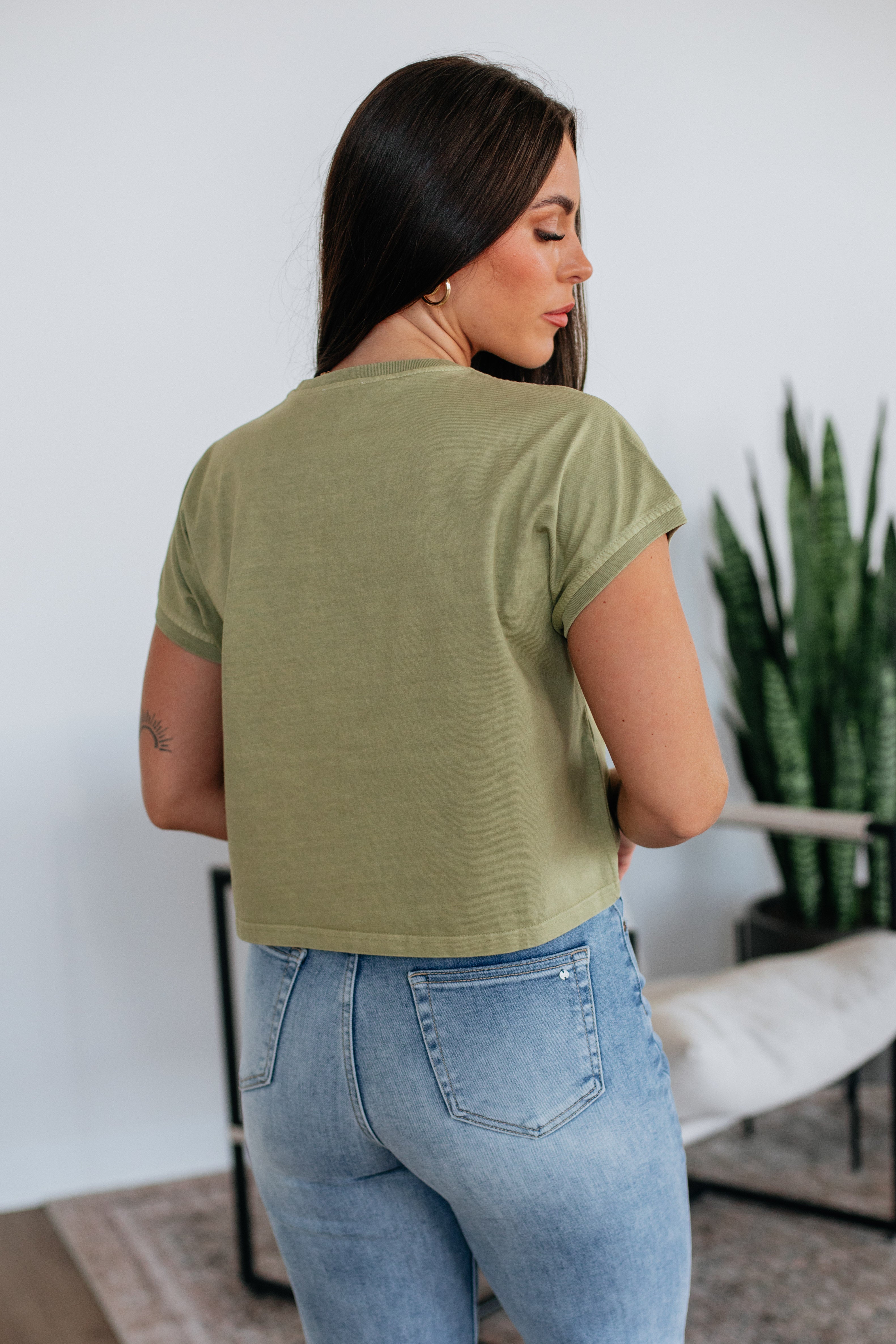 Monika Basic Tee