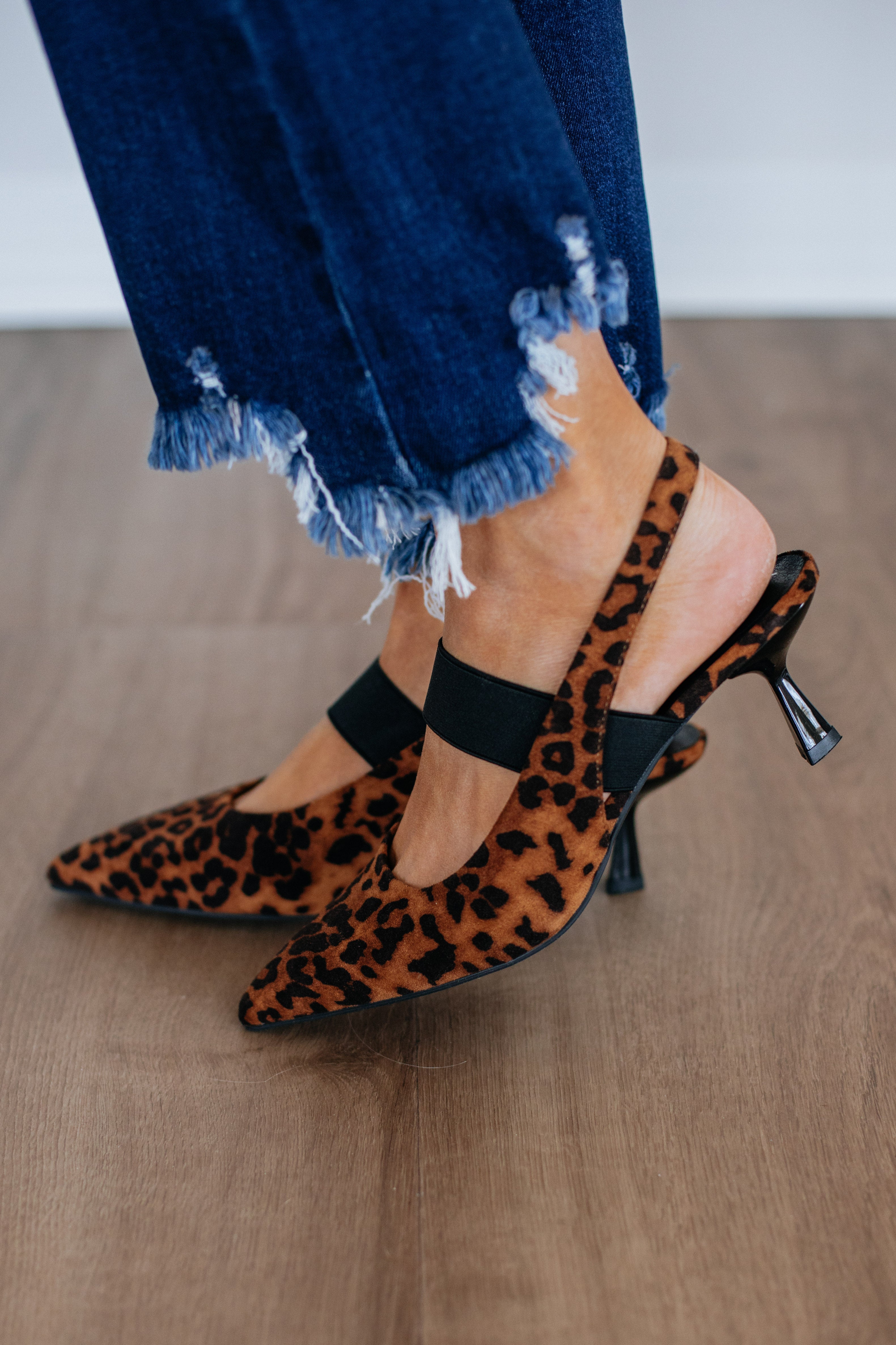 Strut Mode Heels