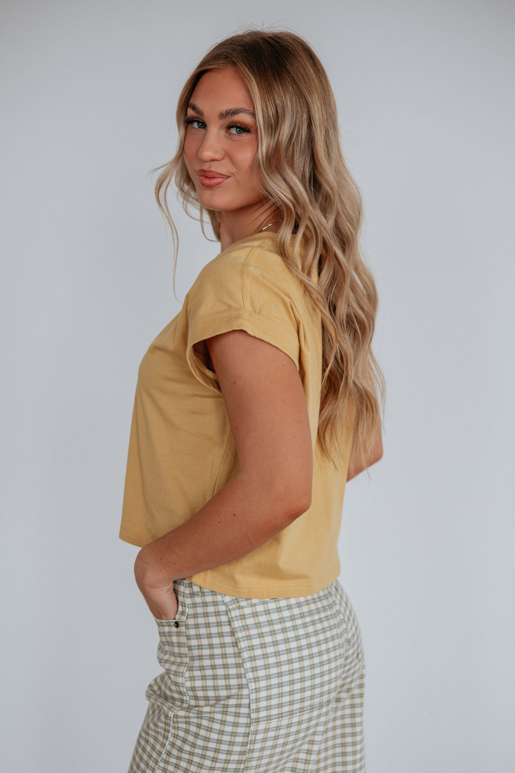 Jinger Basic Tee