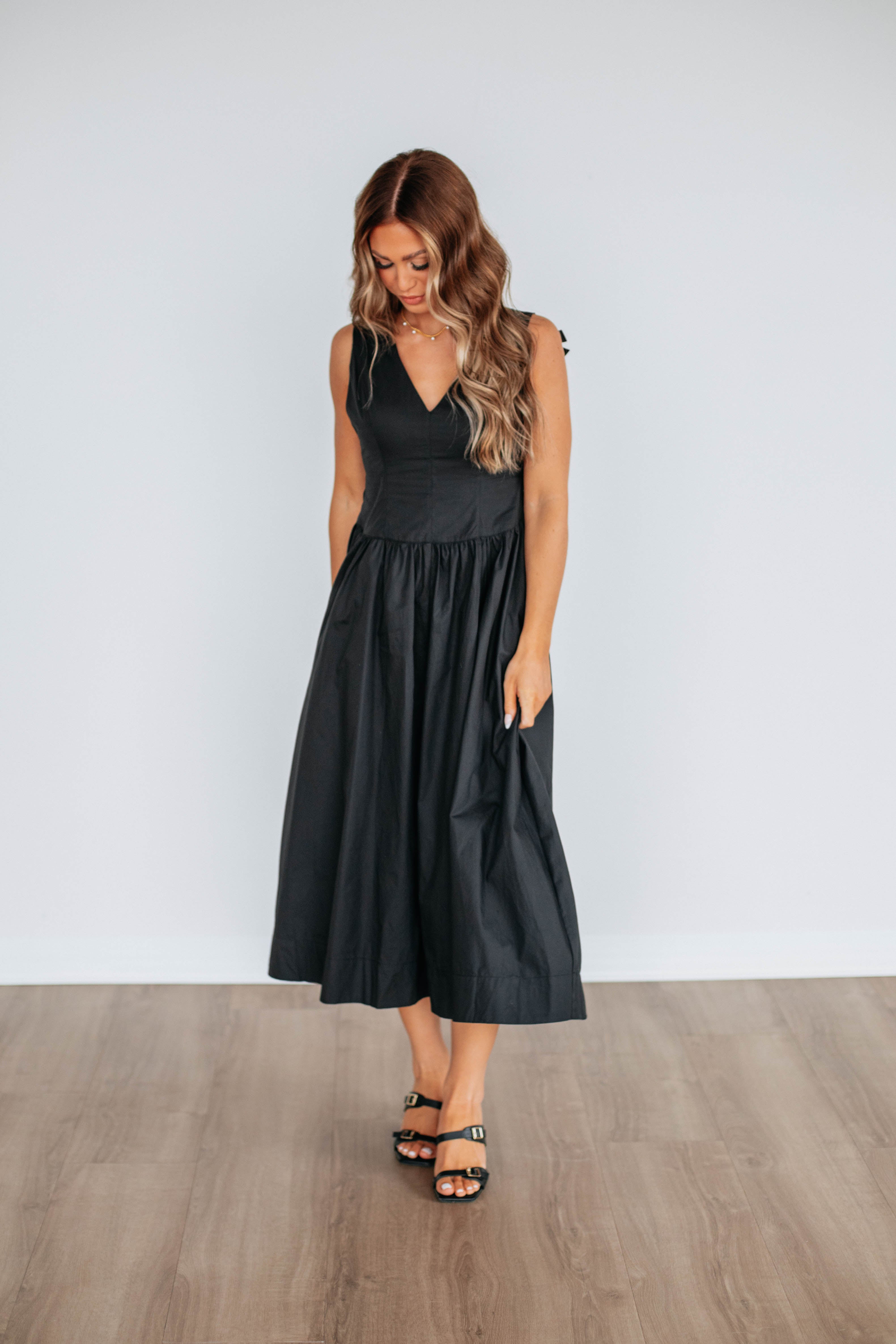 Shylo Midi Dress